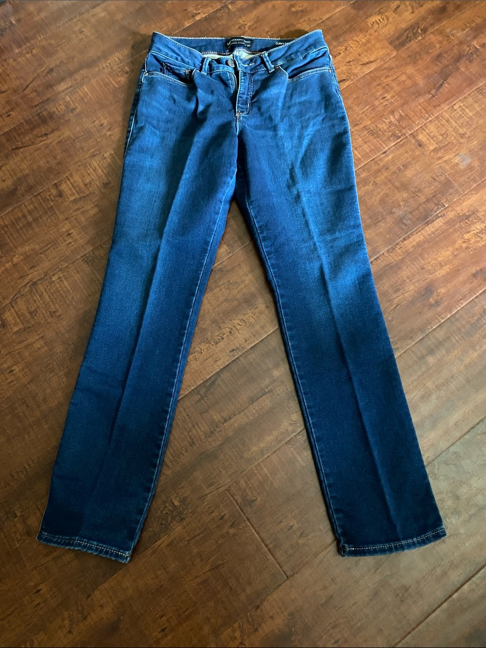 Lee Modern series Straight Leg Women's Jeans in Deep Blue size 8